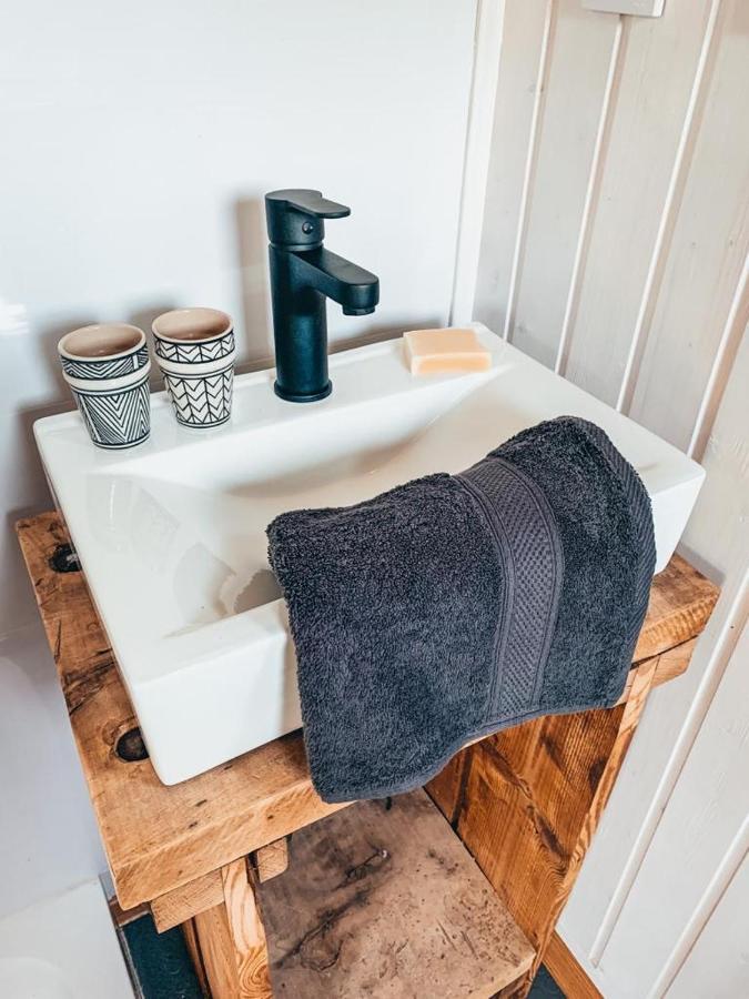 Joly Tiny House Hotel Overijse Bagian luar foto